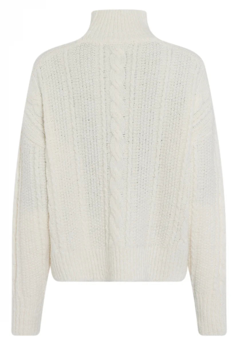 Cable-Knit Turtleneck Sweater in Creme