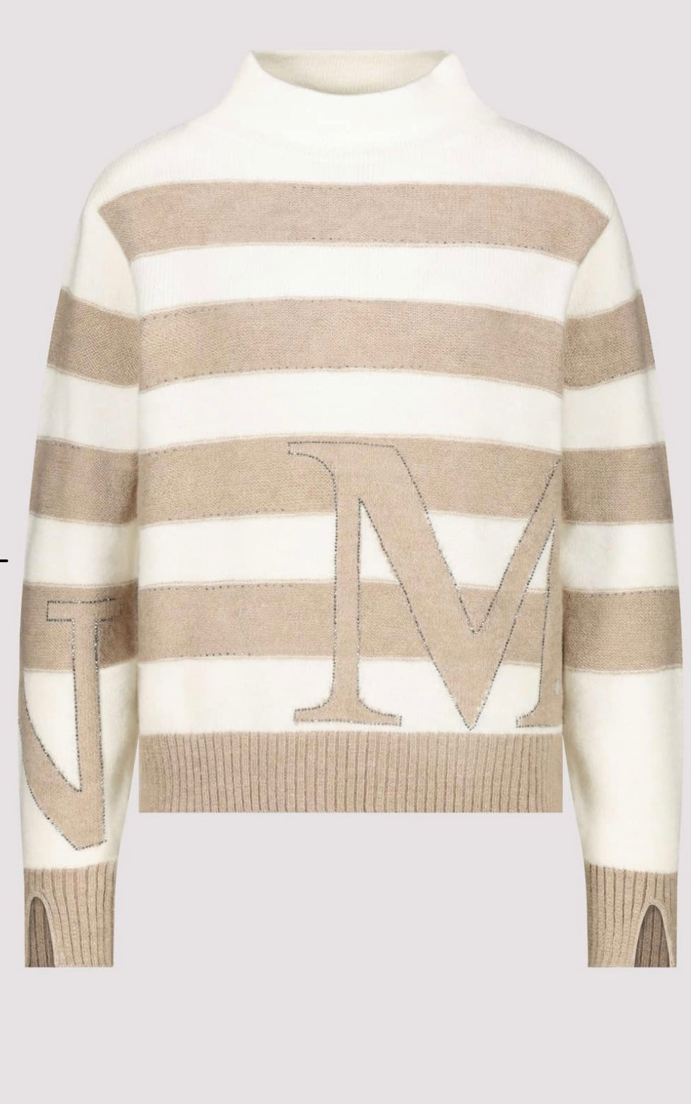 STRIPED JUMPER
COLOR: Truffle stripes