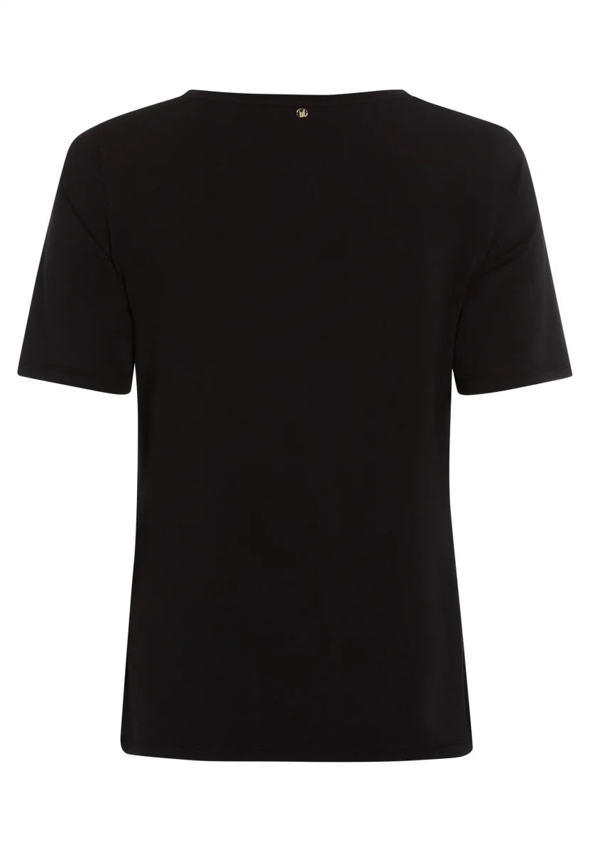 T-shirt with pearl appliqué