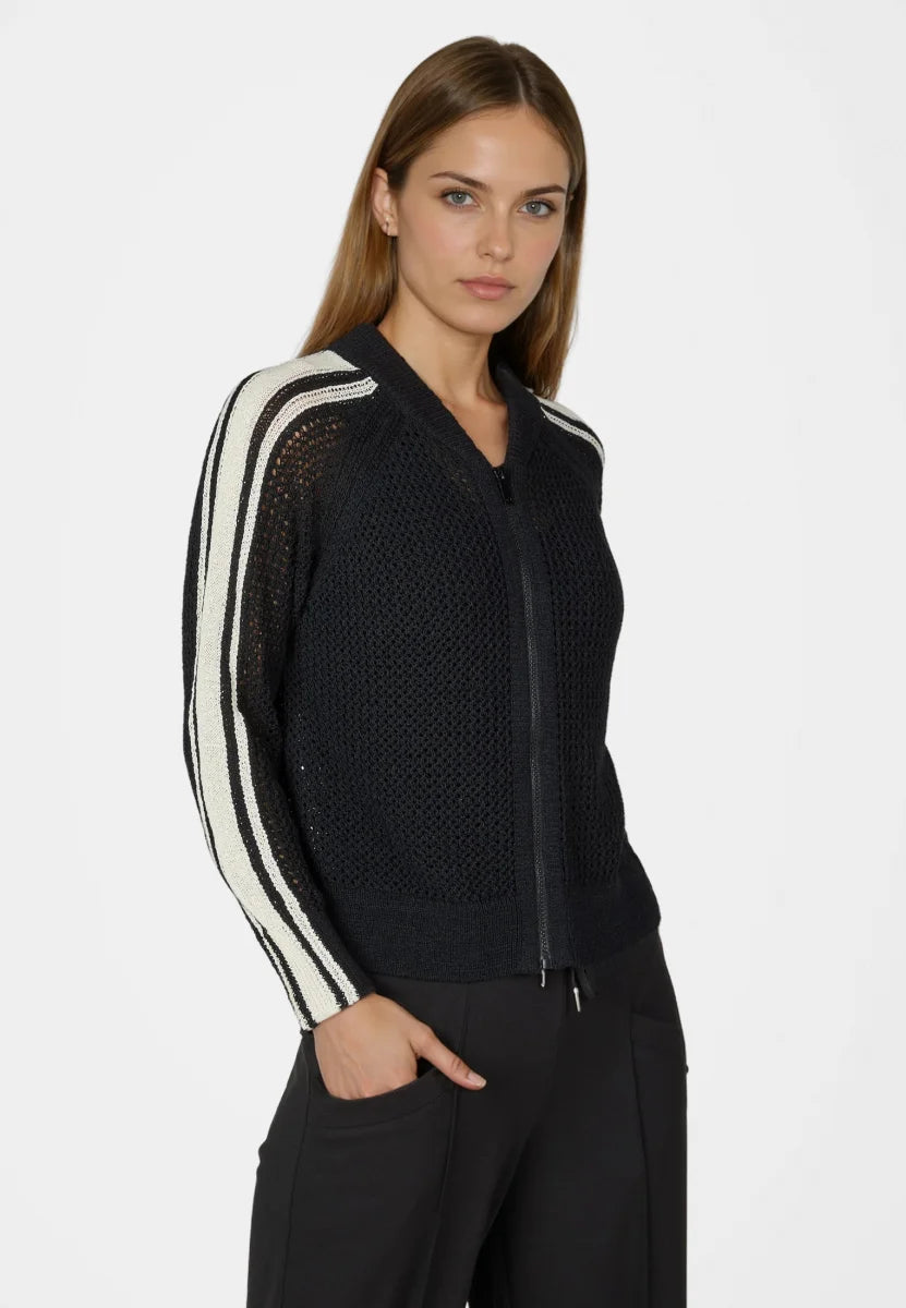 Cardigan in mesh structure in black