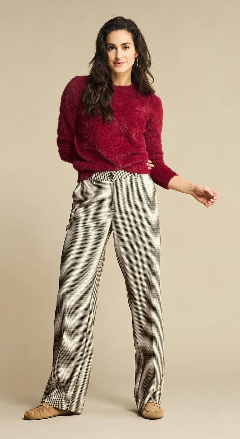 Fuzzy Puff sleeve Ruby