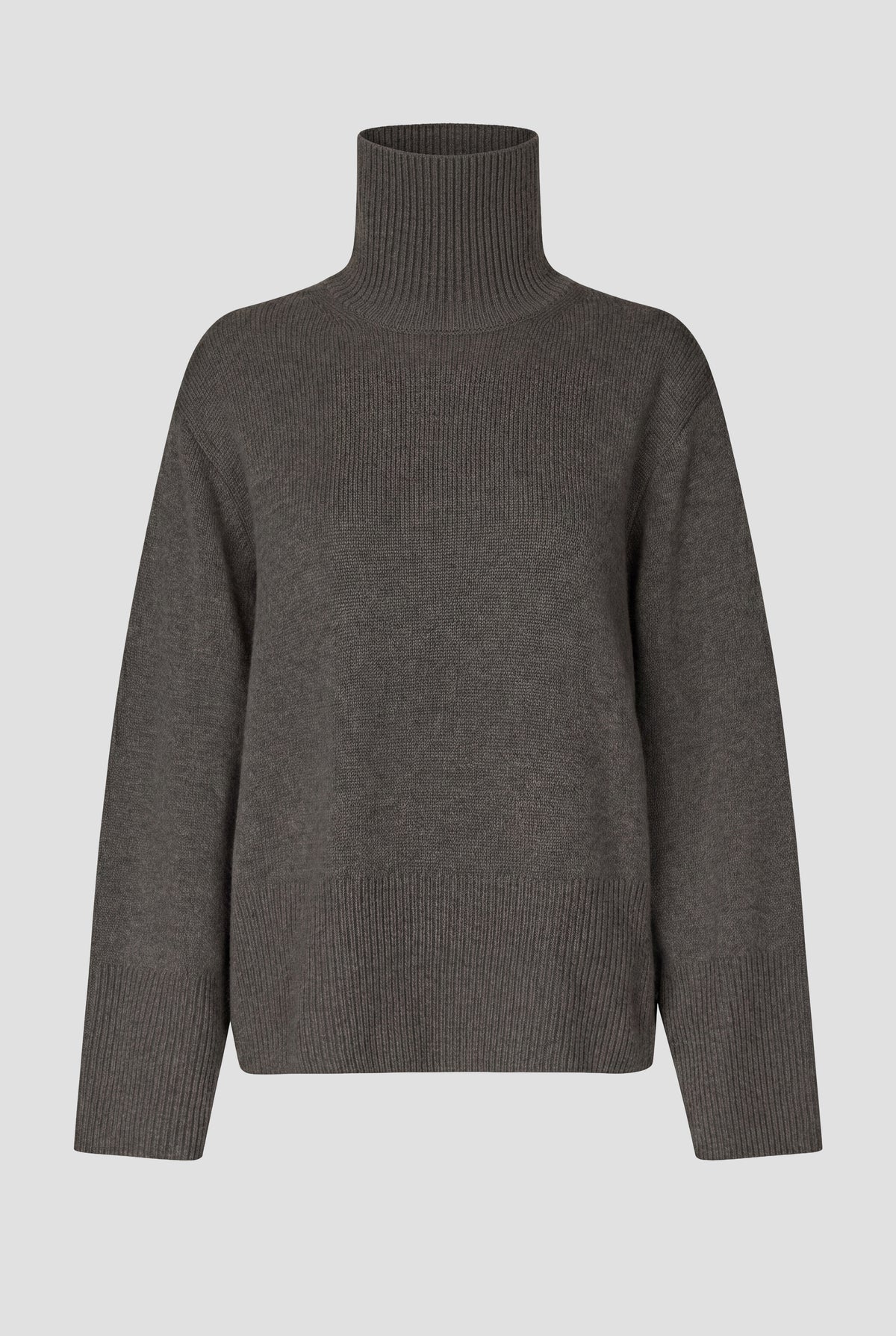 Alpha Knit T-Neck in black olive