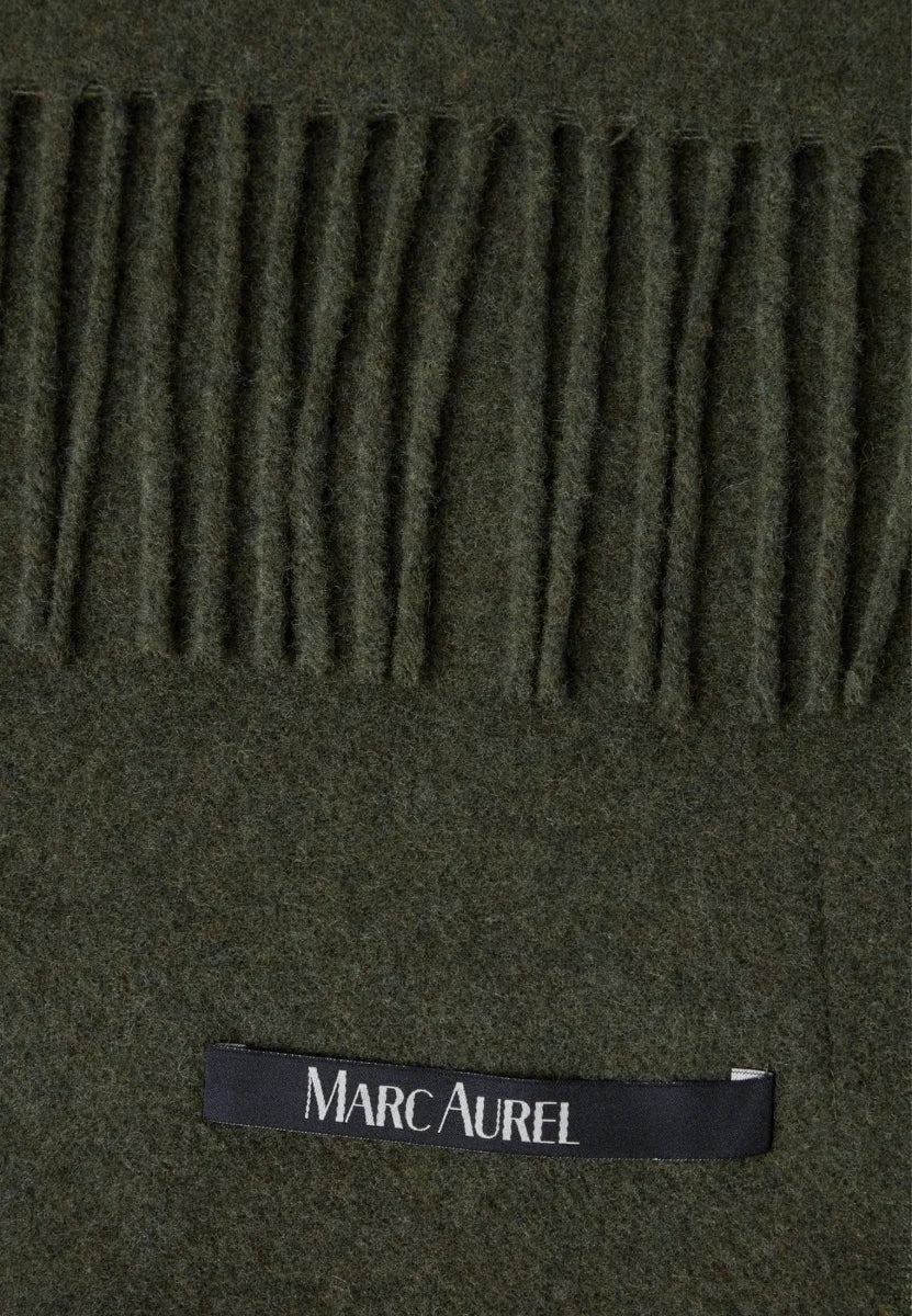 Scarf made from recycled wool