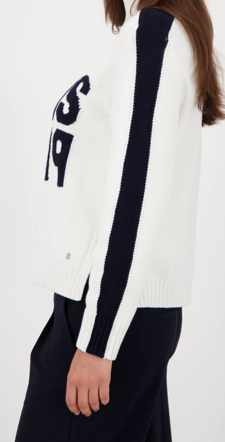 NEWLONG-SLEEVED JUMPER WITH DECORATIVE BUTTONS
COLOR:off white