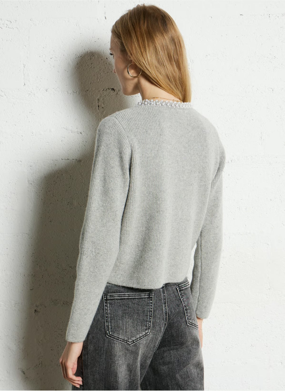 Suncoo
Round-neck mixed-knit cardigan - Grey – GILET GARVI