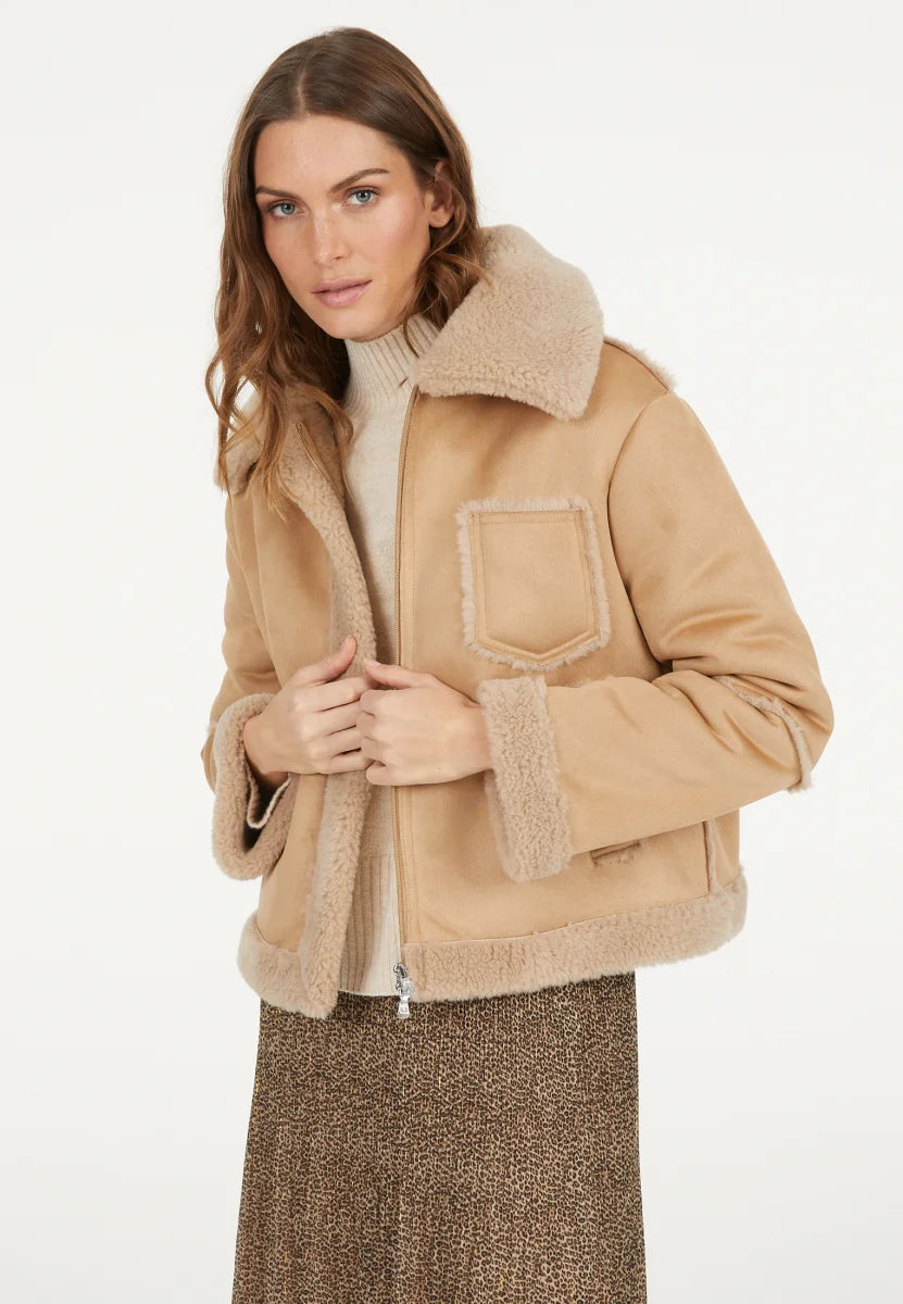 Faux fur jacket in shirt style in beige