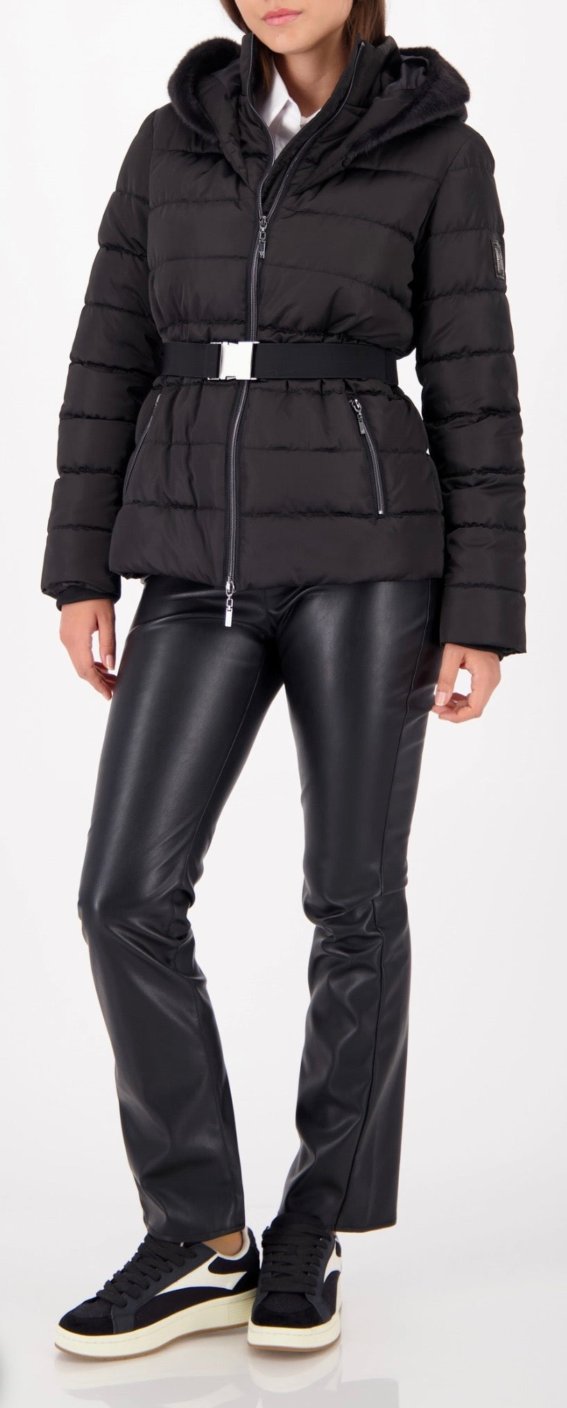 QUILTED JACKET WITH A WAIST BELT
COLOR:BLACK