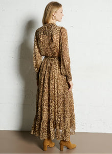 Eco-friendly
New
Suncoo
Leopard print belted long dress - Beige – COSMOS