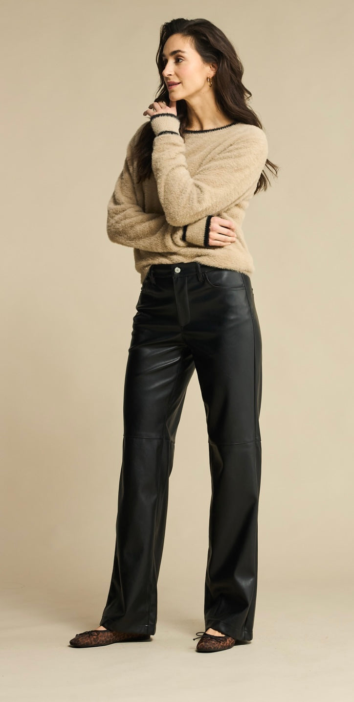 Fluffy Sweater & Contrast Clay/Black