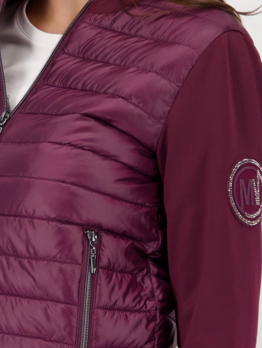QUILTED JACKET WITH NEOPRENE
COLOR:Bordeaux