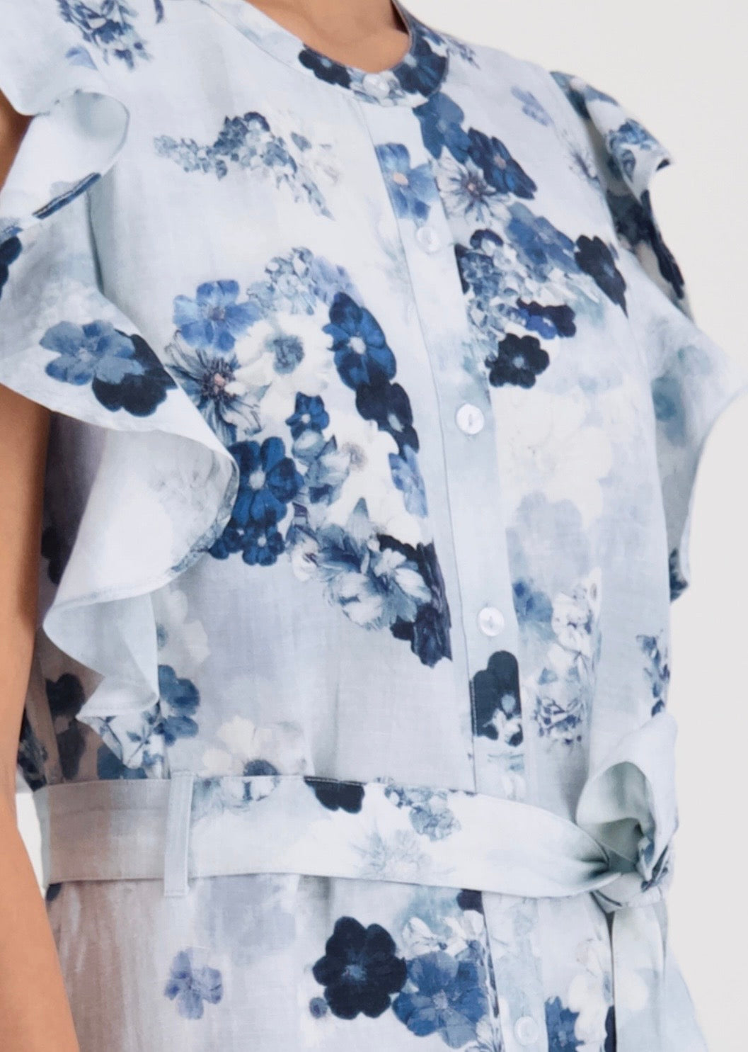 DRESS WITH FLORAL PATTERN
COLOR: Sea side pattern