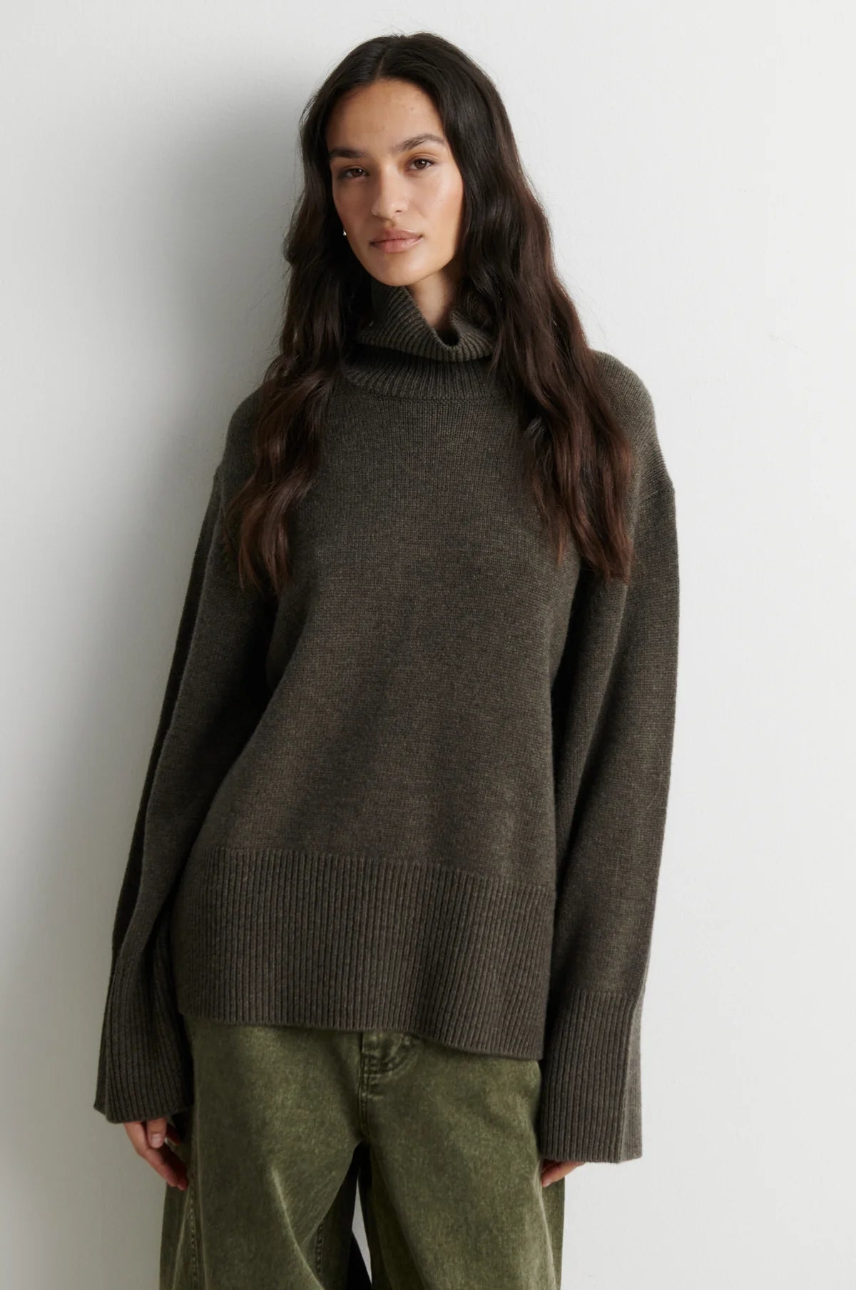 Alpha Knit T-Neck in black olive