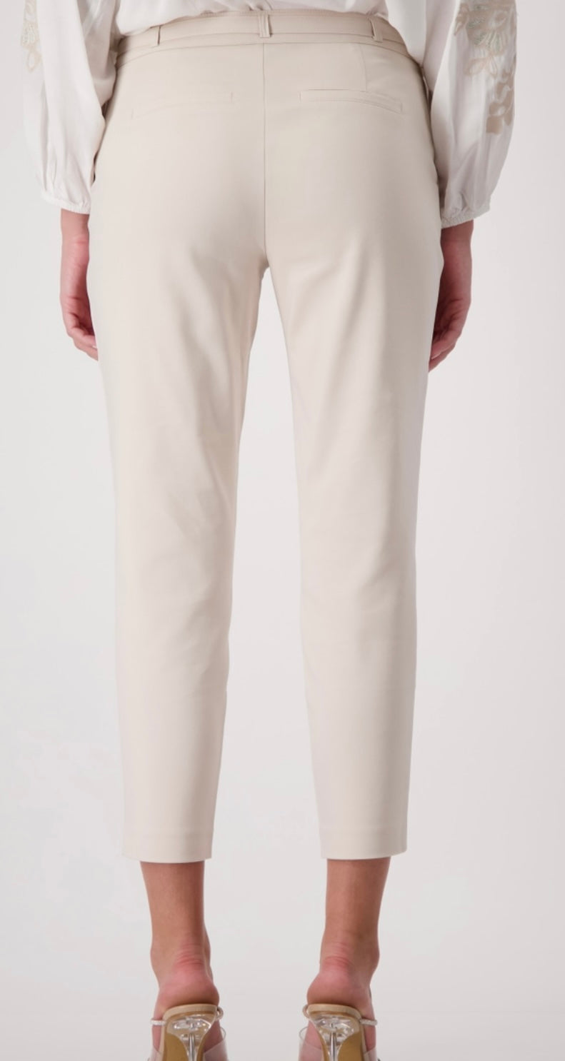 ELEGANT BUSINESS TROUSERS
COLOR:WARM SAND