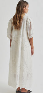 Nete Dress in coconut milk