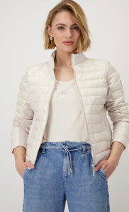 QUILTED JACKET WITH NEOPRENE
COLOR:CREAMY BEIGE