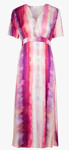 SUNCOO Robe
CARIN - Pink Straight tie-dye V-neck dress