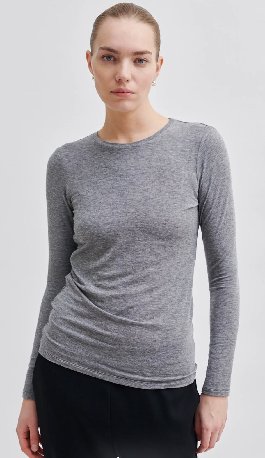 Matima O-Neck Tee Dark grey melange