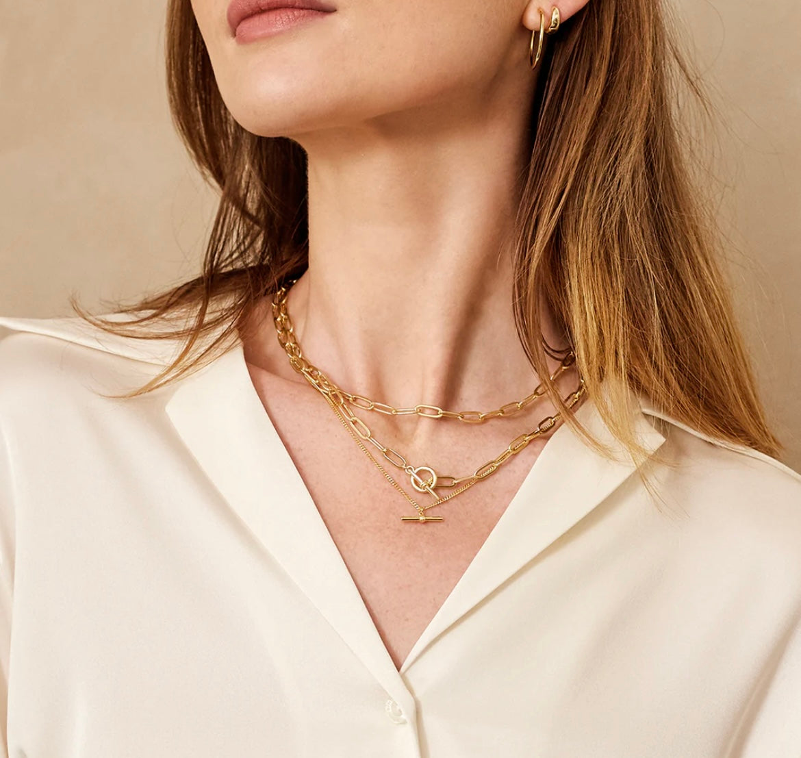 Gold T-Bar Curb Chain