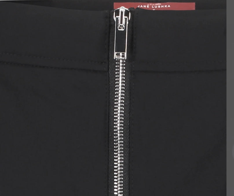 Miliana Pants Technical Jersey
Black