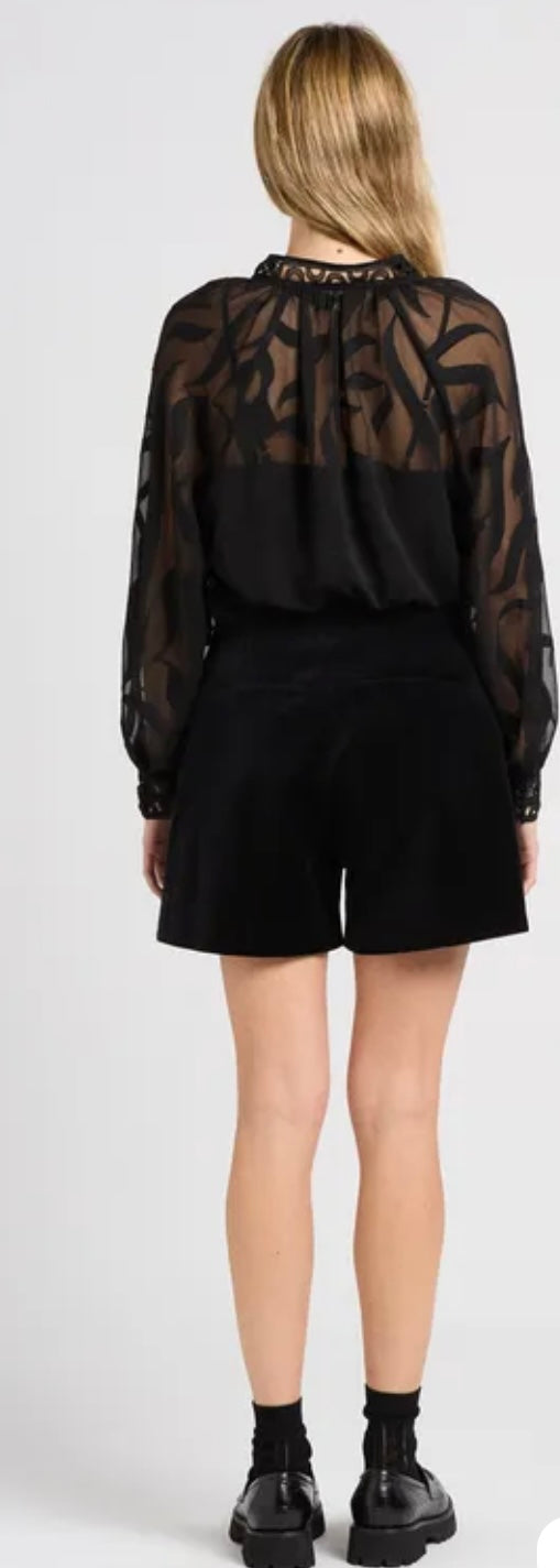 SUNCOO BLOUSE LISON - Black Straight V-neck blouse with patterns