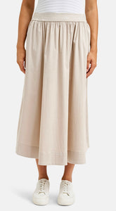 Sand skirt with elastic waistband