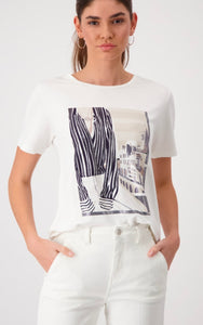 T-SHIRT WITH BIARRITZ PRINT
COLOR: Off-white