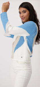 KNITTED JUMPER WITH INTARSIA PATTERN
COLOR: Spring water