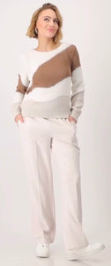 TROUSERS WITH SCRIPT WAISTBAND
COLOR: Creamy beige