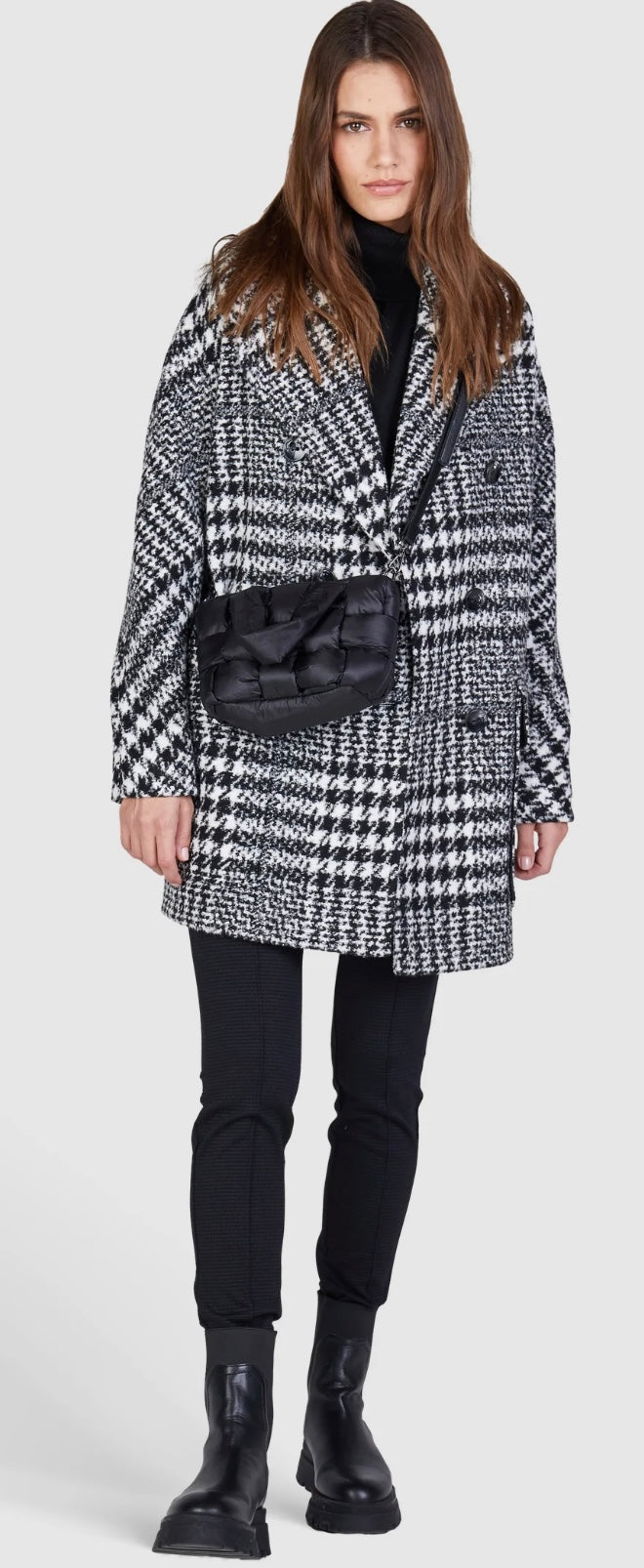 Buffer bag in braided look