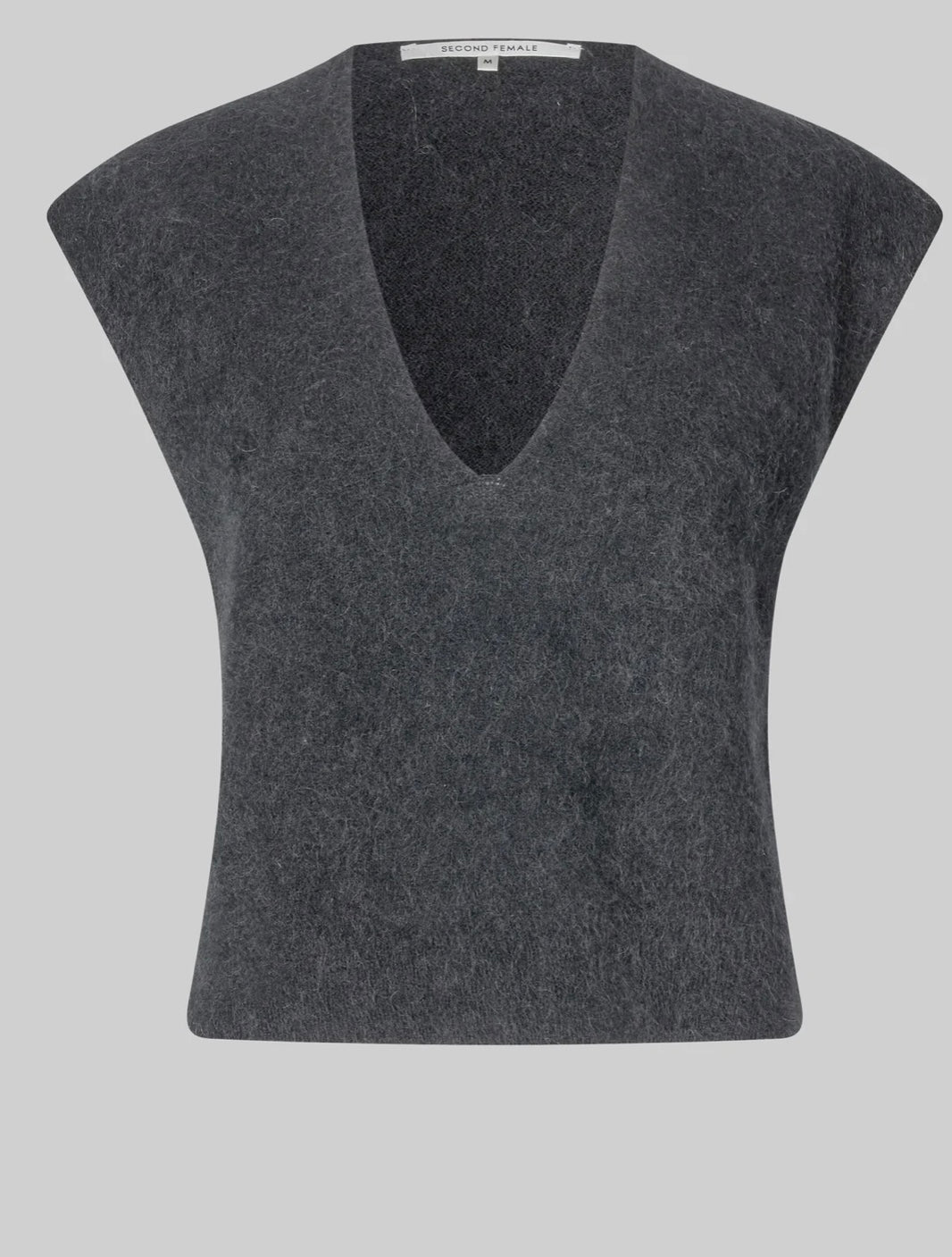 Camryn Knit Vest in volcanic ash
