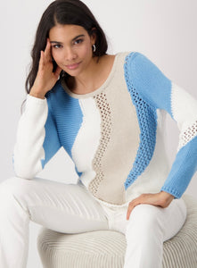 KNITTED JUMPER WITH INTARSIA PATTERN
COLOR: Spring water