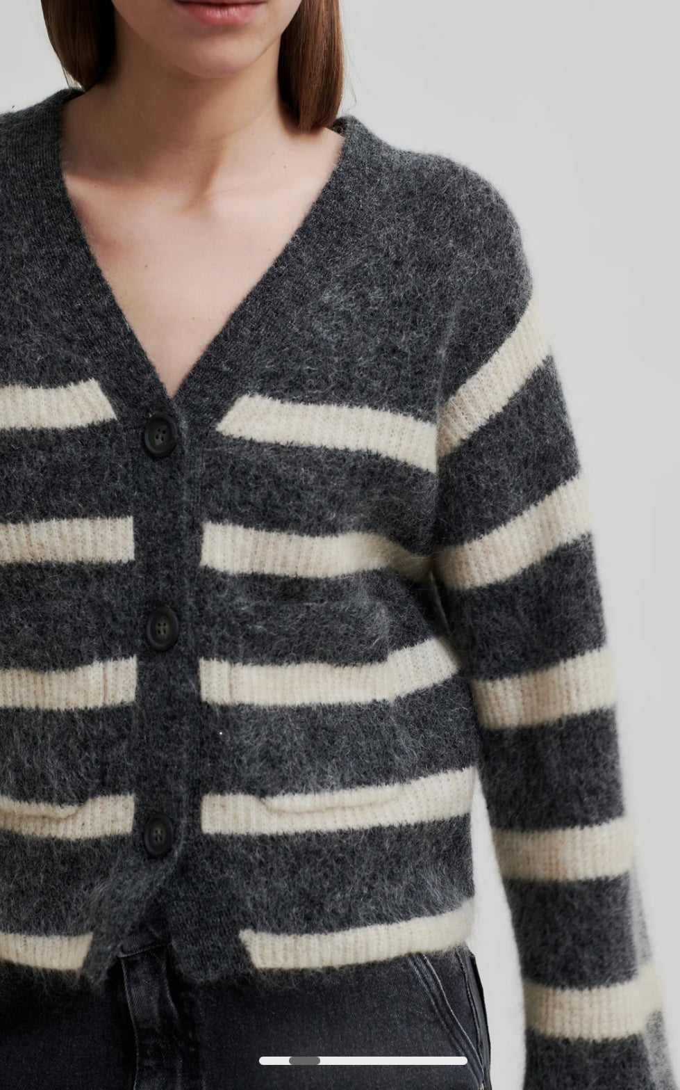 Ovalis Knit Wide Sleeve Cardigan
Volcanic ash