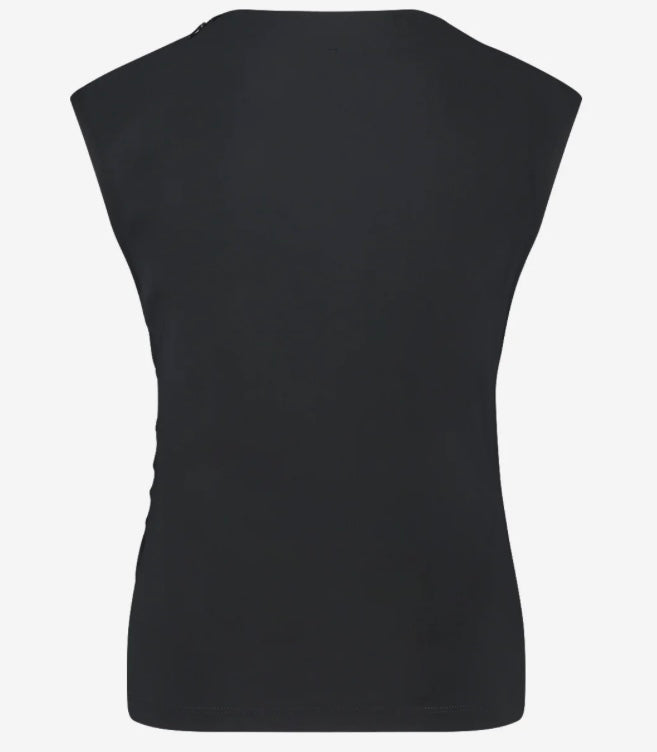 Nelly Top Technical Jersey
Black