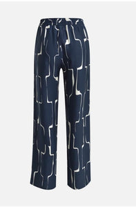 Wide leg pants with elastic waist in navy print