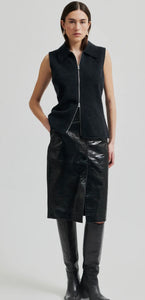 Queens Leather Skirt in night sky