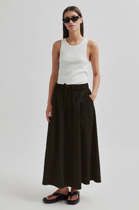 Alisa skirt in black