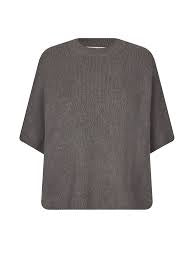 Wanda knit o neck in Turkish coffee