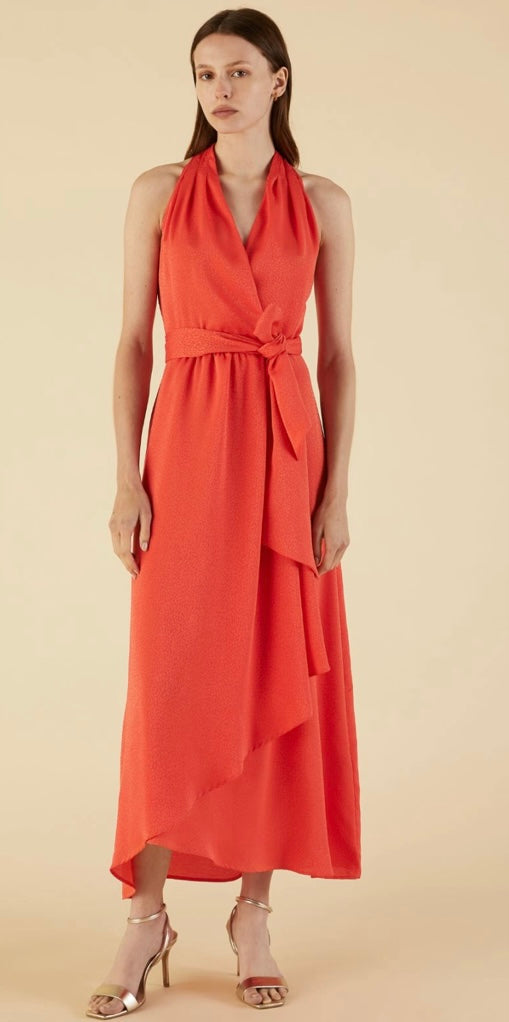 Midi halter neck dress featuring a darted waist. Sleeveless model with a crossover V-neckline. Concealed zip and button-embellished keyhole back fastening. Lined. High-low hem skirt with crossover detail on the front. Matching belt.