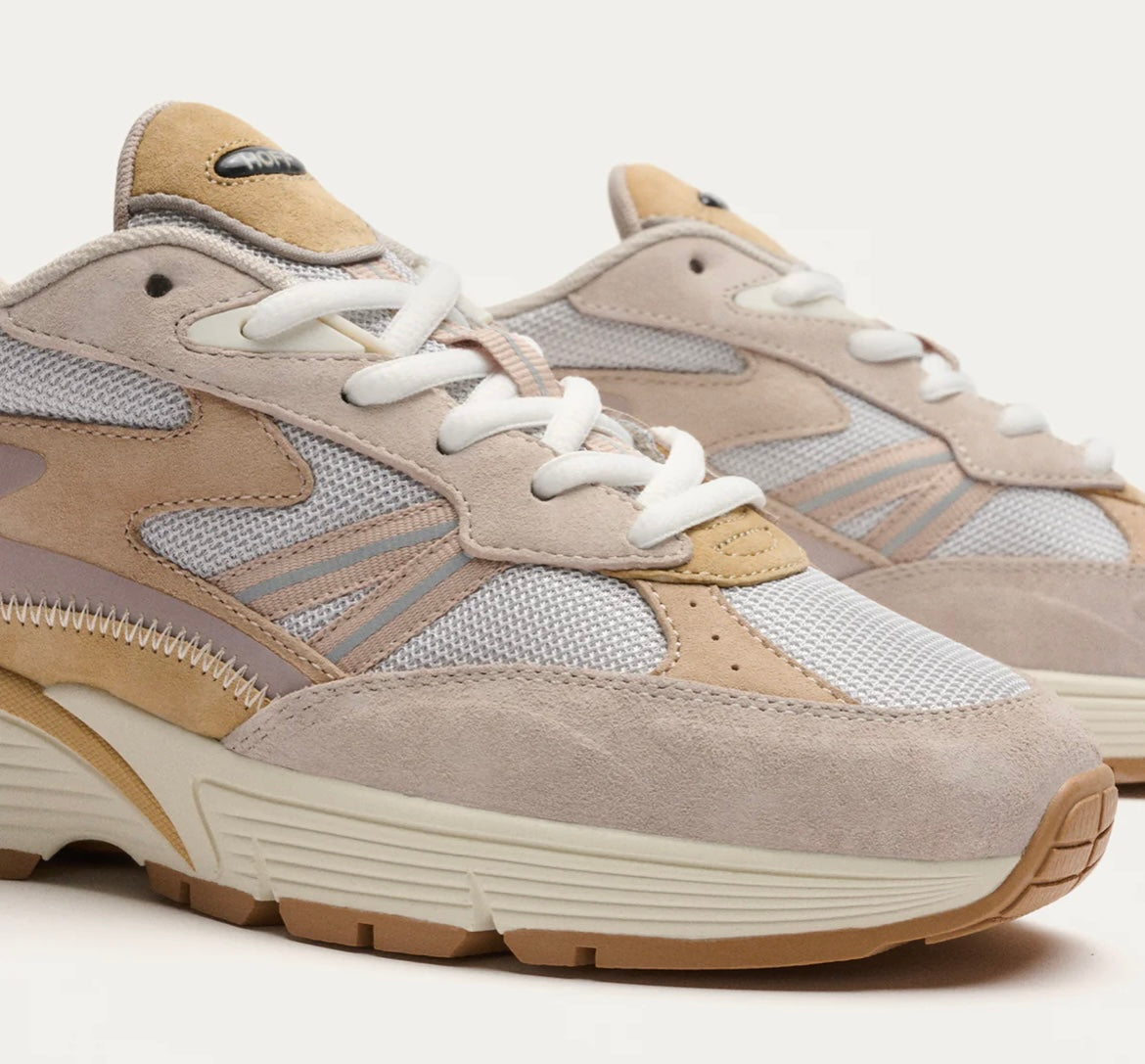 NEW CALIFORNIA WOMAN