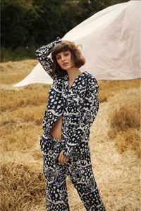 THE LONG SET - LEOPARD ON NAVY - 100% ORGANIC COTTON PYJAMAS