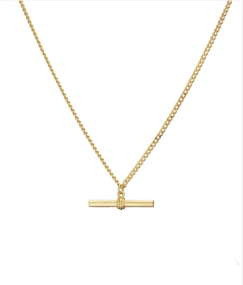 Gold T-Bar Curb Chain
