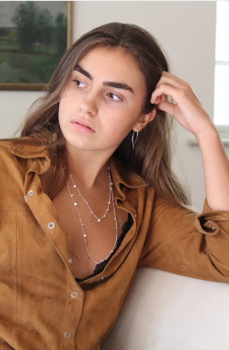 Silver small fine curve earrings