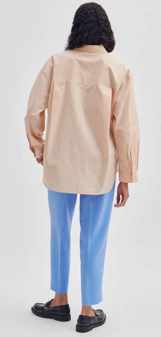 Fique Cropped Trousers in cornflower blue