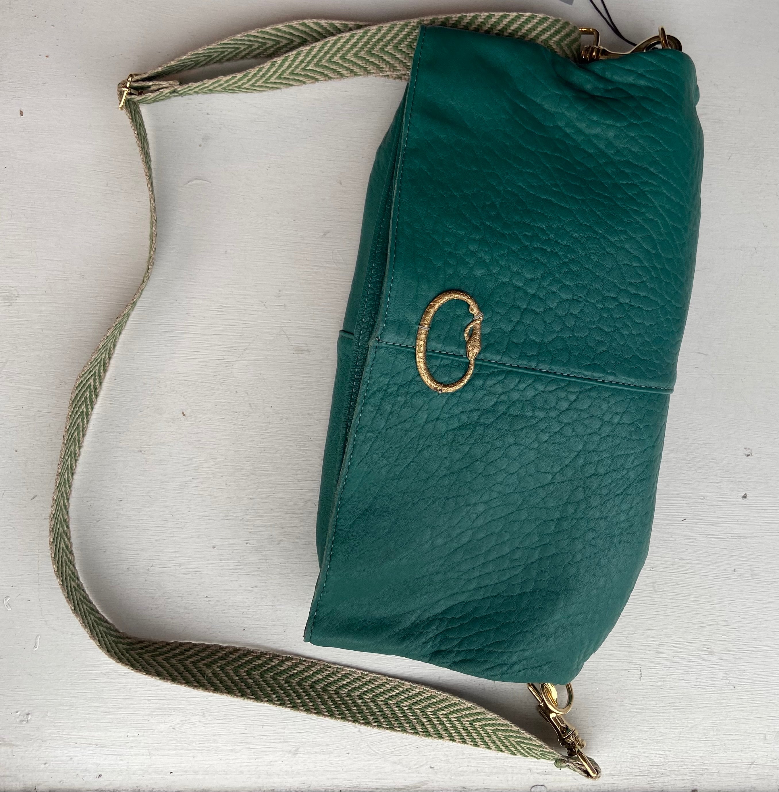 Sous Les Paves Spritz in emerald