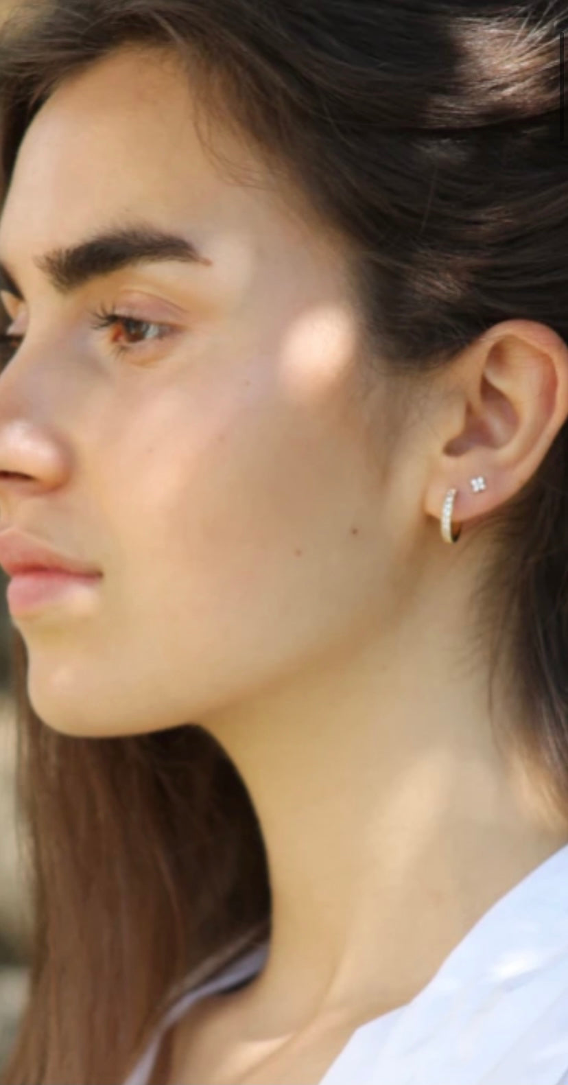 GOLD CHUNKY PAVE HUGGIE