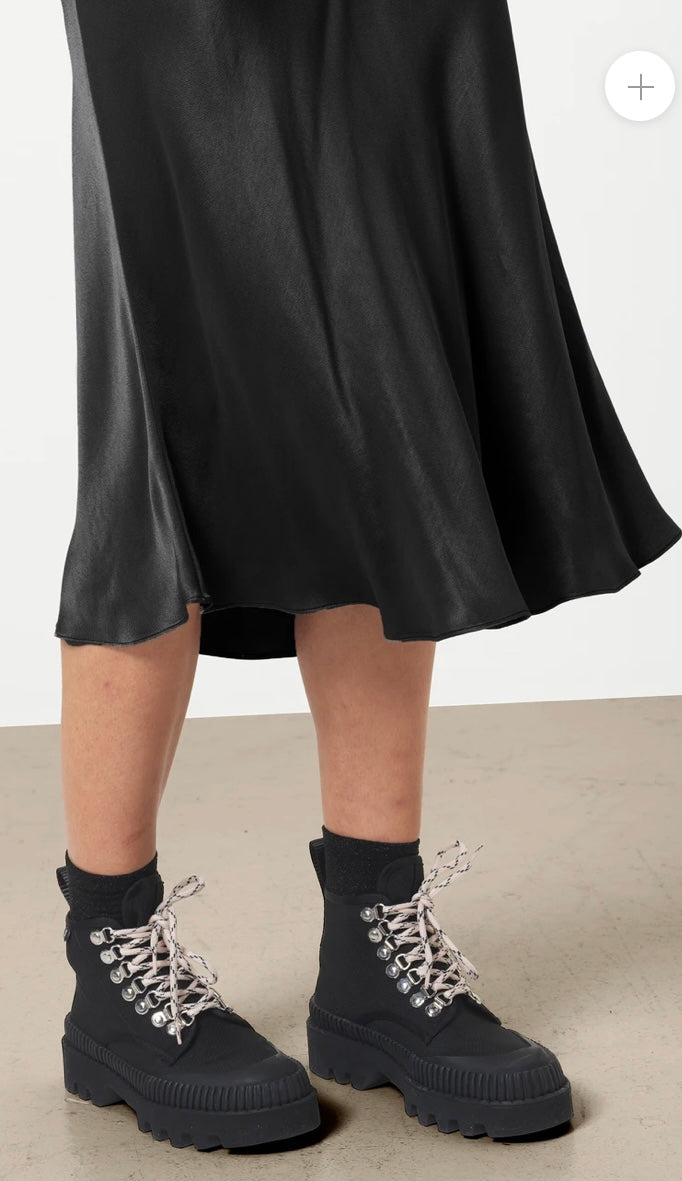 EDDY MW MIDI SKIRT