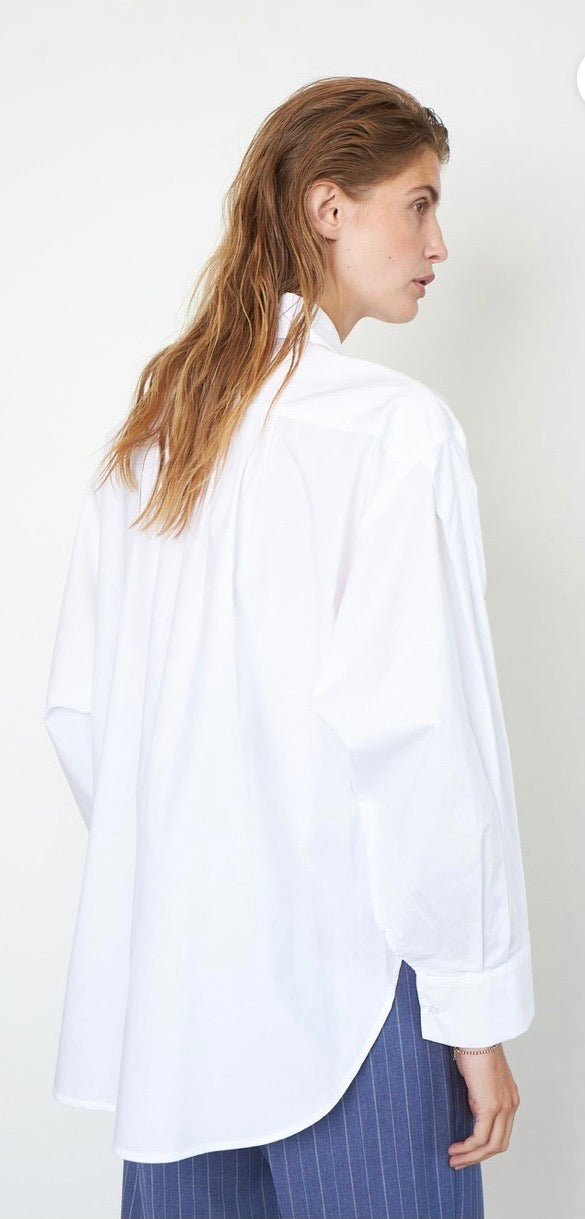 SECOND FEMALE LARKIN LONG SLEEVED CLASSIC SHIRT